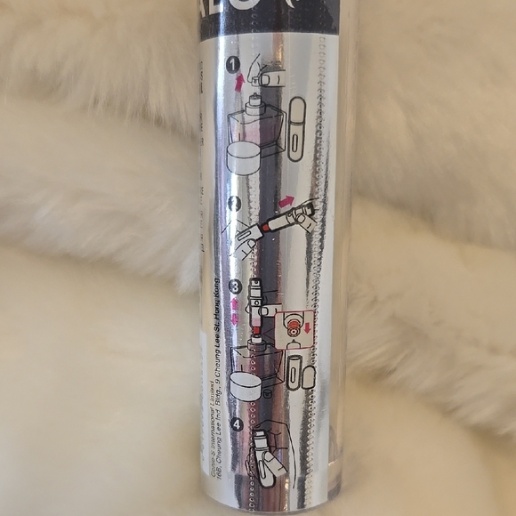 Classic Perfume Spray -Black - Picture 3 of 3